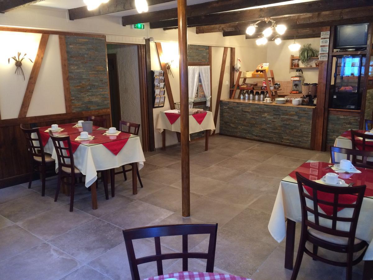 Auberge Des Trois Chateaux Eguisheim Dış mekan fotoğraf
